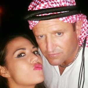 Meet your Posher, Izabella